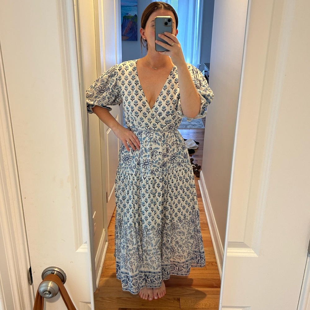 Blue & white patterned maxi dress